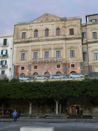 Day 8 Syracuse 10-18 (41)